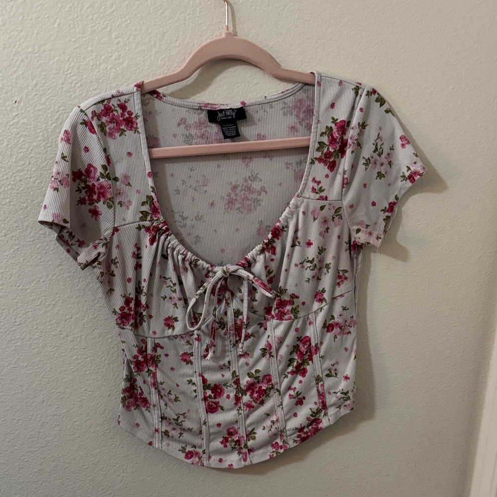 Floral White top